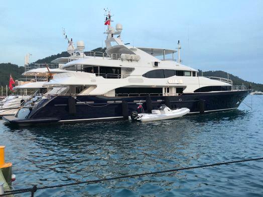 Benetti Vision 2006 for sale Stardboard view ensuite abyacht.com