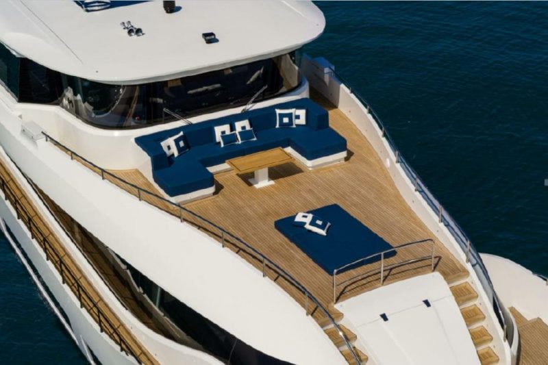 Maiora 30 M Convertible 2021 for sale Bow area from top view abyacht.com