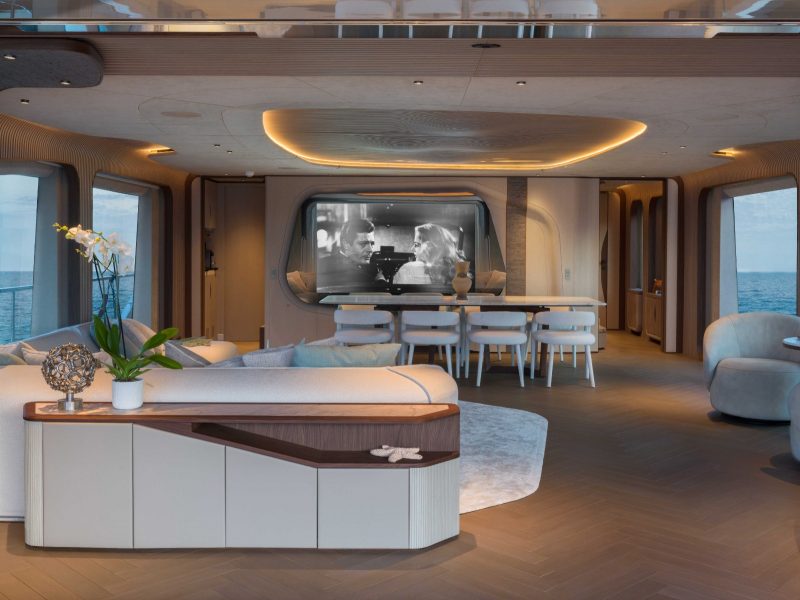 Maiora Exhuma 36.50 M for sale MD saloon from stern abyacht.com